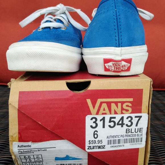 VANS PIG PRINCESS BLUE SUEDE SNEAKERS!! - Picture 2 of 5